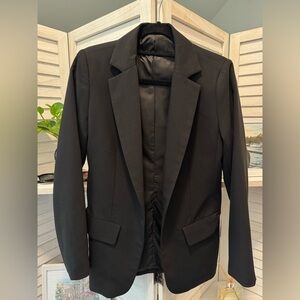 Elegant Black Women’s Blazer